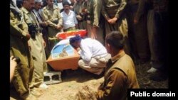  ناشتنی پێشمه‌رگه‌یه‌کی حیزبی دێمۆکڕات که‌ له‌ تێک هه‌ڵچوونێک له‌ گه‌ڵ پ.ک.ک، ڕۆژی یه‌ک شه‌مه‌ 24ی مانگ دا گیانی له‌ ده‌ست دا. 