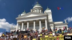 Демонстрація у Гельсінкі перед самітом Трампа-Путіна