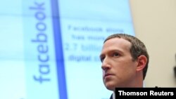 El presidente y CEO de Facebook, Mark Zuckerberg, testifica en una audiencia del Comité de Servicios Financieros de la Cámara de Representantes en Washington, EE.UU., el 23 de octubre de 2019.