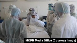 د کرونا ویروس ټولې مثبتې پېښې ۳۸۲۰۰ ته پورته شوې.