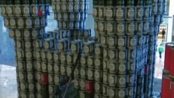 Seni dari Makanan Kaleng