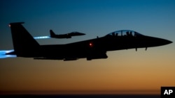 هێرشه‌کانی ئاسمانی به‌ پێشه‌نگی ئه‌مه‌ریکا بۆ سه‌ر دامه‌زراوه‌کانی داعش له‌ سوریا و عێڕاق