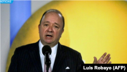 En la foto, el ministro de Defensa de Colombia, Luís Carlos Villegas, en una rueda de prensa en Bogotá el 5 de septiembre de 2017