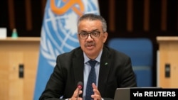 El jefe de la OMS, Tedros Adhanom Ghebreyesus, habla en una sesión de la Junta Ejecutiva contra el COVID-19 en Ginebra, Suiza, el 21 de enero de 2021.