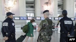 საფრანგეთში მეამბოხე ისლამისტებს აკავებენ