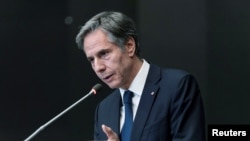 El secretario de Estado de Estados Unidos, Antony Blinken, habla con los periodistas en Ammán, Jordania, el 26 de mayo de 2021.