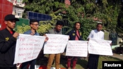 Masu Zanga Zanga A kan Abinda Ya Faru