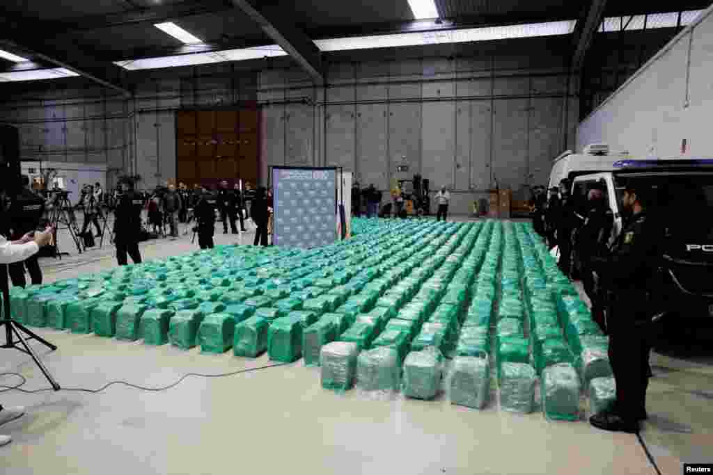 پولیس اسپانیا، یک محموله کوکایین را ضبط کرد. &nbsp;