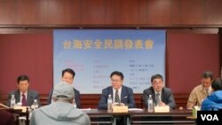 台湾国际战略协会周六(10月24日)发布民调显示，若中国出兵攻打台湾，有高达77.6%的台湾人愿意为台湾而战。（美国之音黄丽玲摄）