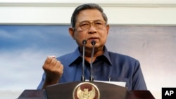 Presiden Yudhoyono menyesalkan kenaikan harga elpiji 12 kilogram dari Pertamina, karena dinilai terlalu tinggi dan membebani rakyat yang kurang mampu (foto: dok). 