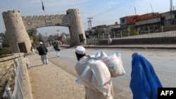 خېبر د ضلعې په توګه په خېبرپښتونخوا صوبه کې د شاملېدو او د سیمې خاصه دار په پولیس کې د بدلېدو نه پس ګلاجان د جمرود تاڼې یا پولیس سټېشن لومړی اېس اېچ او ګمارل شوی و