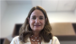 中國問題專家易明（Elizabeth Economy）接受美國之音Skype採訪截圖