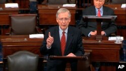 Senador Mitch McConnell, líder de la mayoría republicana.