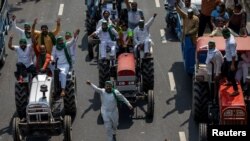 protest against farm bills