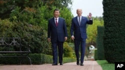 Во соопштението на Белата куќа се вели дека лидерите „одржале искрена и конструктивна дискусија за низа билатерални и глобални прашања и размениле мислења за областите на разликите“