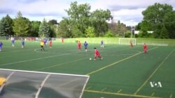 ชาวแคนาดาทึ่งฝีเท้านักเตะหญิงไทย