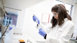 Odeljenje za virusologiju bolnice Čerite u Berlinu testira koronavirus 21. januara 2020.