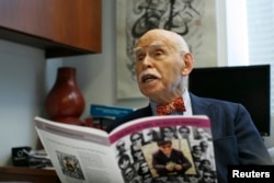 資深中國問題專家、紐約大學法學院退休教授孔傑榮