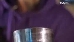  У Києві підняли келих за інавгурацію Трампа.Відео