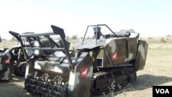 სენაკის ბაზიდან რუსებმა გამნაღმველი მანქანებიც წაიღეს, 2008 წელი