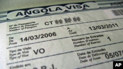 Angola contesta críticas sobre concessão de vistos a estrangeiros