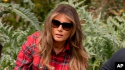 La première dame américaine Melania Trump au jardin de la maison Blanche, Washington, 22 septembre 2017.