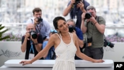 زر امیرابراهیمی.