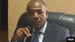 Isaac dos Anjos no Angola Fala Só, em Benguela