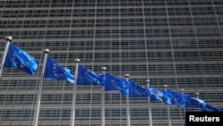 یورپین یونین د ایران سره د خپلو تجارتي علایقو د ساتلو هڅه کوي