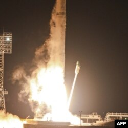 "Fobos-Grunt"ning fazoga uchirilishi. Qozog'istonning Boyqo'ng'ir kosmodromi. 2011-yil 9-noyabr.