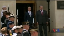 Міністр оборони США під час зустрічі з президентом України: Сполучені Штати – з вами. Відео