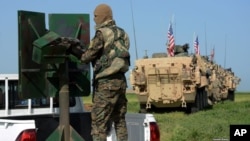 تصویر از آرشیف صدای امریکا-شورشیان کردی سوریه از حمایت ایتلافی به رهبری ایالات متحده در آن کشور برخوردار اند