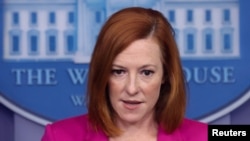 جین ساکی، سخنگوی قصر سفید، گفته است که رهبران افغانستان باید اراه سیاسی خود را برای دفاع از کشور شان به نمایش بگذارند