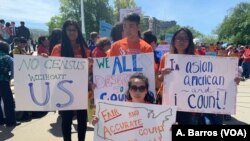 Demonstranti ispred zgrade Vrhovnog suda u Vašingtonu, 23. aprila 2019. 