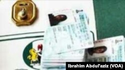 Wadansu katunan rajistar zabe.