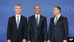 NATO sammiti paytida, Polshada