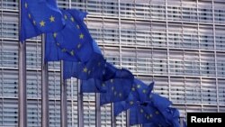 EU poziva Srbiju da sprovede reforme i jasnije pokaže evropsku orijentaciju