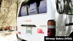 አረና ቅስቀሣ ሲያካሂድባት የነበረች፣ ጉዳት የደረሰባት ሚኒባስ