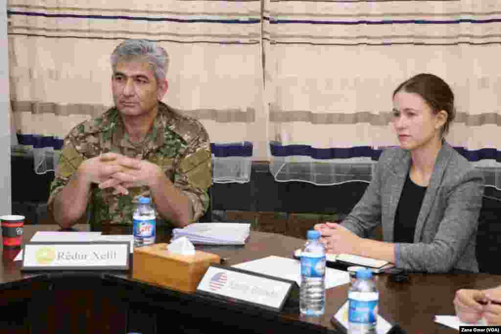 Lihevkirina PYNK Û ENKSê bi Amedbûna Nûnerê Amerîka Û Fermandarê HSDê