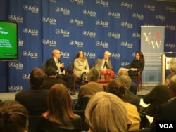 亚洲协会举行川普亚洲行讨论会(美国之音方冰拍摄)