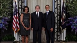 ARHIVA - Odlazeći crnogorski ambasador u Vašingtonu Nebojša Kaluđerović sa bivšim predsjednikom SAD Barakom Obamom i prvom damom Mišel Obamom, 2012. godina. (Foto: State Department protocol)