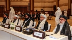 تجزیہ کار کہتے ہیں کہ افغان مسائل کو افغانوں پر چھوڑنا چاہیے۔ (فائل فوٹو)