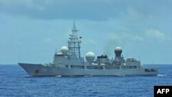 རྒྱ་ནག་གཞུང་གི་དམག་གྲུ་ཞིག་ཐའེ་ཝན་གྱི་ཤར་ཕྱོགས་མཚོ་འགྲམ་དུ་