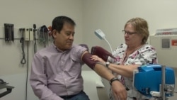 Медична допомога для біженців у США - як це працює. Відео