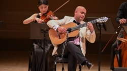 Gitarista Nemanja Bogunović u Karnegi holu izveo je svoje autorske kompozicije sa albuma "Bogunović plays Bogunović"