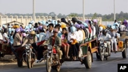 ​ប្រទេស​កម្ពុជា​មាន​ការ​ខាត​បង់​ទឹក​ប្រាក់​រហូត​ដល់​ទៅ​ជិត​៣០០​លាន​ដុល្លារ​អាមេរិក​ក្នុង​មួយ​ឆ្នាំៗ​ បណ្តាល​មក​ពី​គ្រោះ​ថ្នាក់​ចរាចរណ៍។​