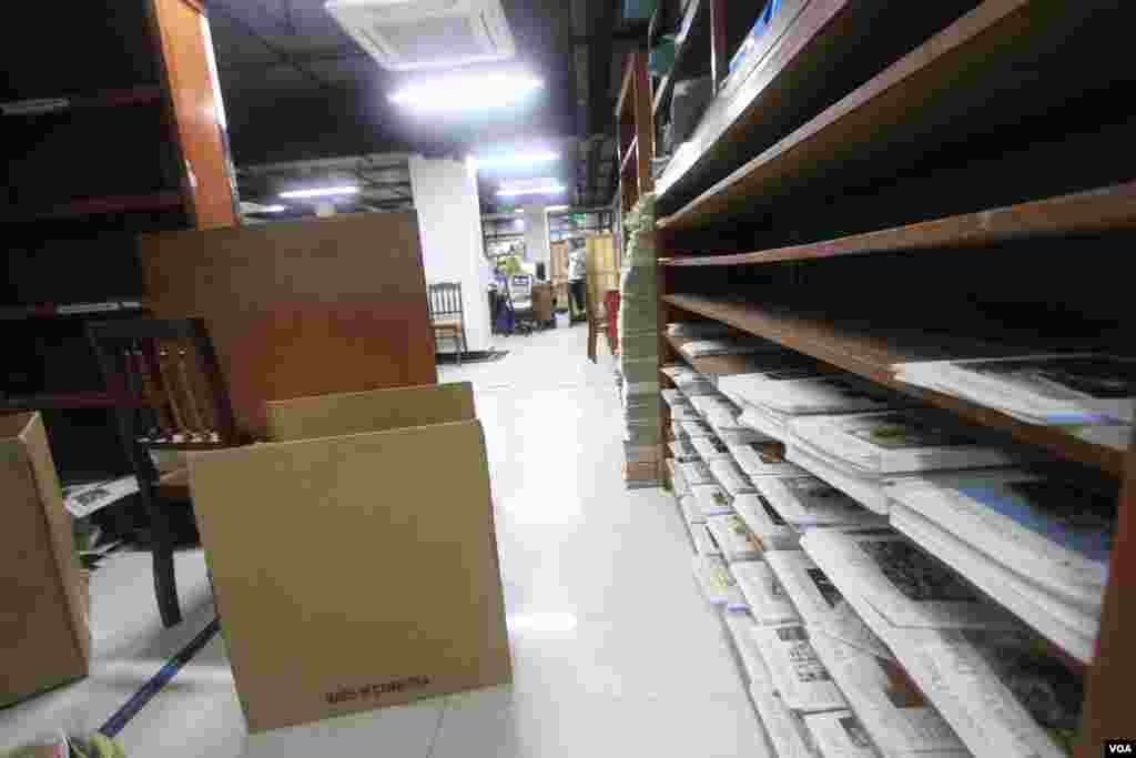 ទិដ្ឋភាព​នៃ​ថ្ងៃធ្វើការ​ចុងក្រោយ​នៃ​កាសែត​ The Cambodia Daily ក្រោយ​ប្រតិបត្តិការ​បោះពុម្ភផ្សាយ​អស់​រយៈពេល​ ២៤ឆ្នាំ​និង​១៥ថ្ងៃ​ តាំងពី​ឆ្នាំ១៩៩៣​មក​ ក្នុង​រាជធានី​ភ្នំពេញ​ ថ្ងៃទី៣ ខែកញ្ញា ឆ្នាំ២០១៧។ (នូវ ពៅលក្ខិណា/VOA)