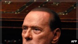 იტალიაში ბერლუსკონის გადადგომას ელიან