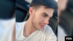  علیرضا فاضلی منفرد، همجنسگرای ۲۰ ساله ساکن محله مسیر تصفیه شکر اهواز بود.