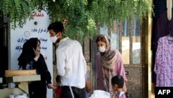 Iranci sa maskama na ulicama glavnog grada, Teherana, 19. jula 2020. 